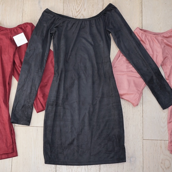 Off The Shoulder Long Sleeve Dress - Picture 2 of 2